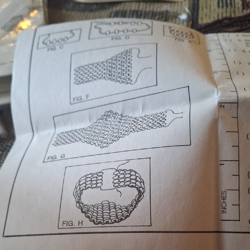 Beaded Ring Kit Pack - White Paper Packaging - Picture 6 of 10
